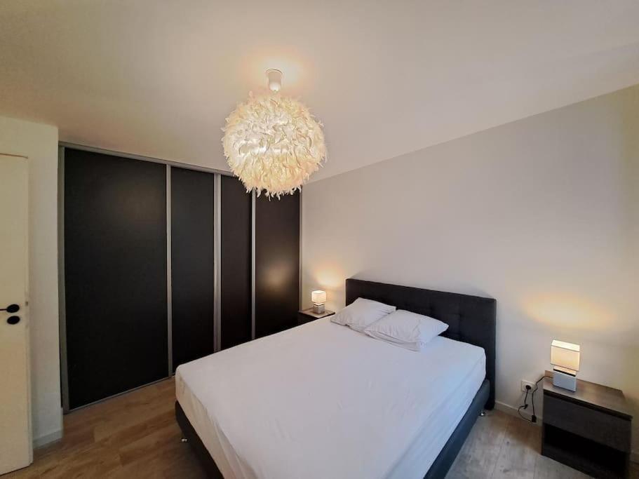 Antibes, Duplex Lumineux Apartment แร็งส์ ภายนอก รูปภาพ