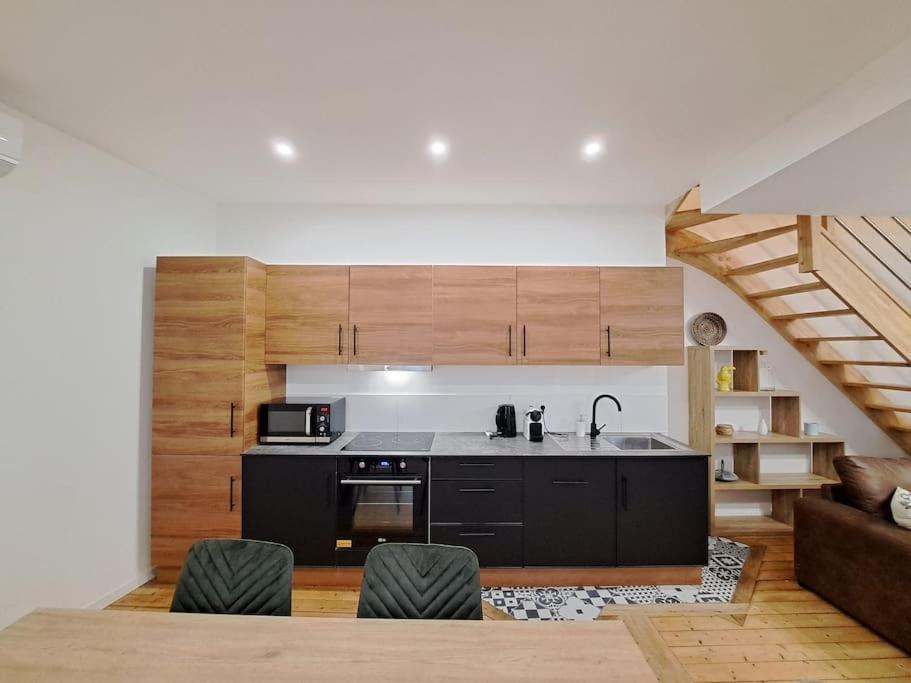 Antibes, Duplex Lumineux Apartment แร็งส์ ภายนอก รูปภาพ